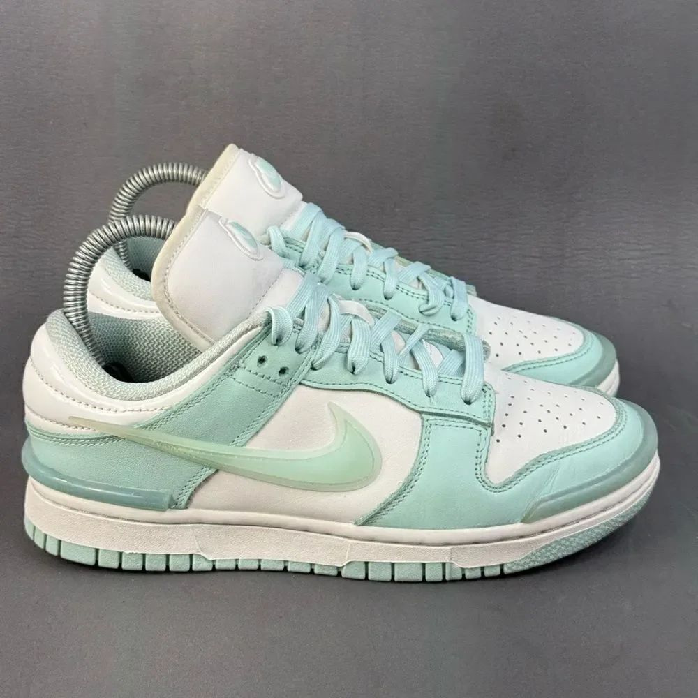 Nike Dunk Low Twist 'Jade Ice' sneaker shoes womens size 6.5